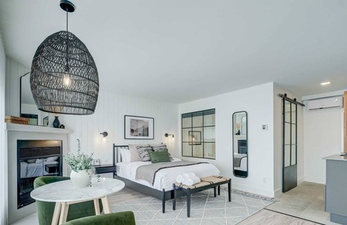 Sainte-Agathe-des-Monts Condo | Direct view on the Lac des Sables - LOFT 1