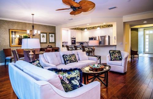 St. Augustine Condo | Direct Golf course View - screened lanai-sleeps 8 - pool-hot tub-near beaches
