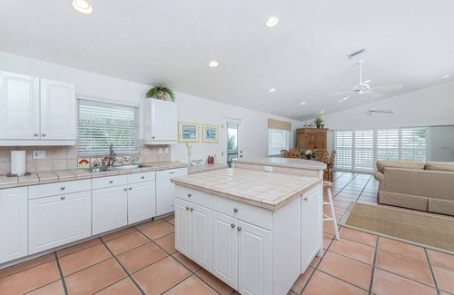 Englewood House | Direct Gulf Front Paradise Beach Home on Manasota Key Island