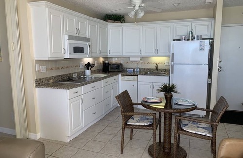 South Island Condo | Direct Gulf VIEW from 9th Floor Condo - Amazing Sunsets - On The Beach!
