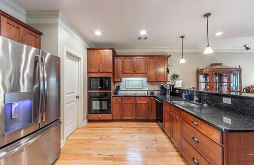 Lake Oconee House | Direct Lake Access | Home Theater | Sleeps 8