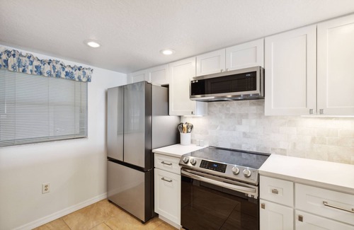 Cocoa Beach Condo | Direct Ocean - Boardwalk Condo - Walk To Most Everything