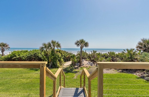 New Smyrna Beach House | DIRECT OCEANFRONT BEACH HOME! PRIVATE BEACH ACCESS!
