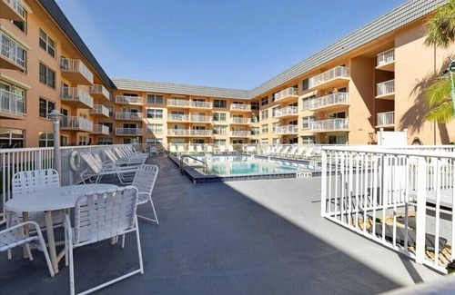 Cocoa Beach Condo | Direct Oceanfront 3-bedroom Condo in Cocoa Beach