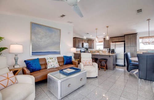 Cudjoe Key House | Direct Oceanfront Cudjoe Key Escape 56' Dock, Ocean Views, Kayaks, Bikes & Pool
