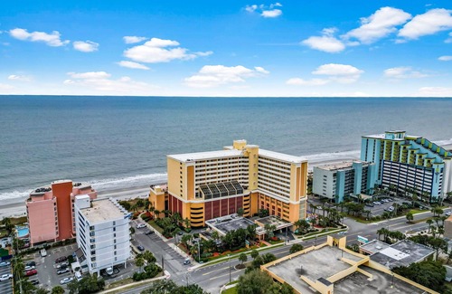 Myrtle Beach Condo | Direct Oceanfront 1BR Family-Friendly Caravelle Resort