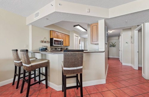 Seawinds Condo Condo | Direct oceanfront corner condo with stunning views, huge balcony, heated pool, and garage parking