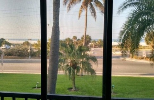 Siesta Key Condo | Direct Siesta Key Beachfront condo!