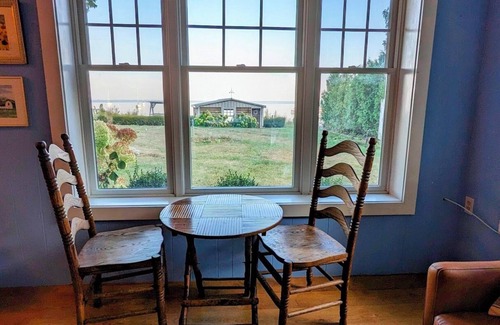 Northport House | Direct waterfront on Grand Traverse Bay , firepit, grill, large yard, pet ok