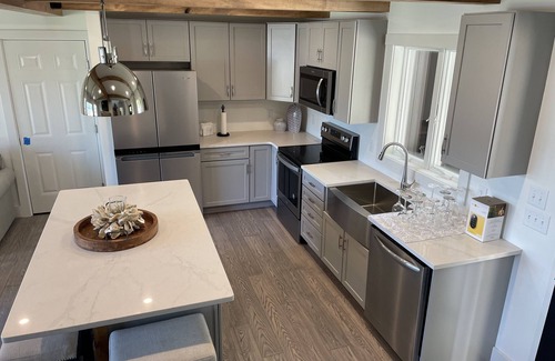Diamond Point House | Direct Waterfront Rental