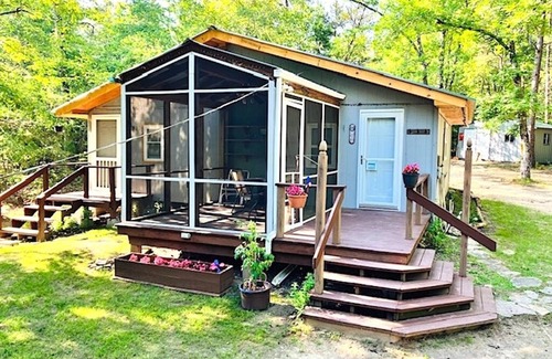 Boswell Cabin | DISCOUNTED! WATERFRT CABIN ON PINEY CREEK-GORGEOUS-SECLUDED-BONUS O/S HOT SHOWER
