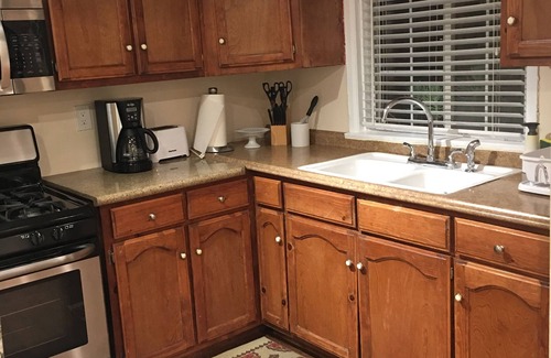 Mid City House | Discounted $! Work from home here w/WiFi, family friendly, quite patio w/view!