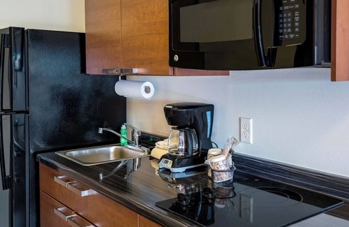 Aberdeen Hotel | Discover Aberdeen’s Best from a Room with Full Amenities