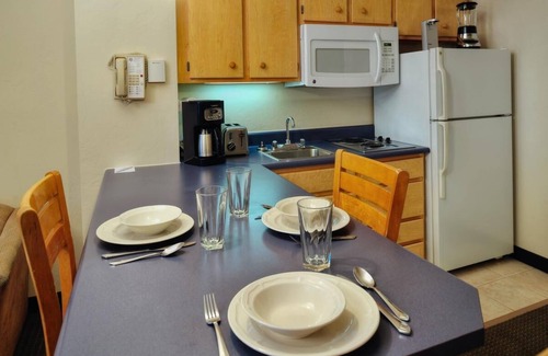Palo Verde House | Discover Budget Stay @ Heart of Tucson: 4 Large Units Near Pima Space Museum!