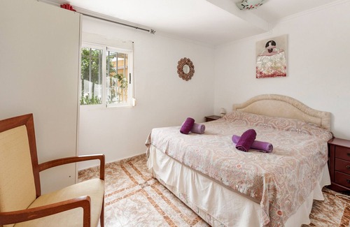 Torrent House | Discover Casa Rosa and Casa Elja Your Peaceful Holiday Home with Pool, Terrace & Wi-Fi