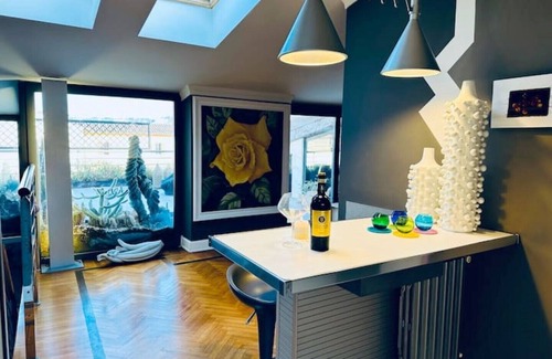 Santa Maria Novella Apartment | Discover Florence's charm from our exclusive central penthouse