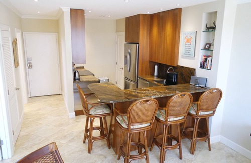 West Beach Village Villa | Discover Kiawah and Fall in Love! OCEANFRONT VILLA