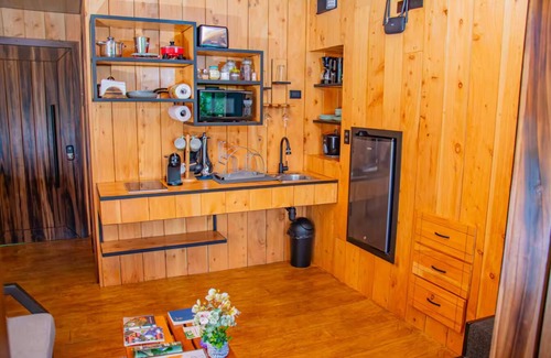 Barrio Pilo Cabin | Discover romantic cabin with jacuzzi near La Fortuna at only 25 min drive