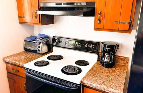 Norfolk - Virginia Beach House | Discover Serenity at Ocean Breeze Haven: Your Perfect Retreat in Virginia Beachn