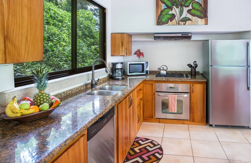 Valle Pura Vida House | Discover serenity and adventure at Casa Gina, your private jungle oasis