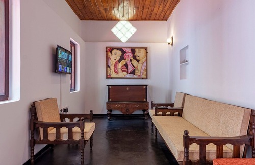 Wanchawala Villa | Discover Tranquility: Antique Villa Nestled in Nature's Embrace