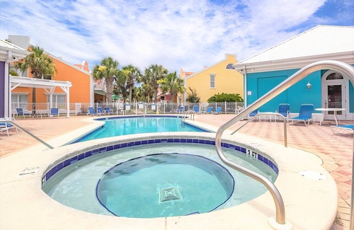 Sunset Pass Condo | Discover Tranquility: Banana Bay Resort's Home Near All the Action!