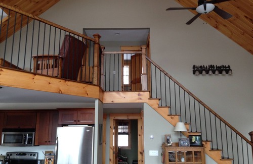 Whitefield House | Discover tranquility in the White Mountains, your perfect 3-bed retreat