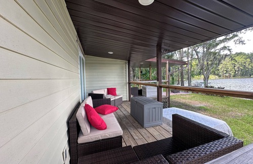 Land O' Lakes Cabin | Discover tucked away 5-bedroom lakefront cabin getaway in Land O' Lakes with AC