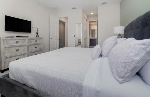 Four Corners House | Discover Unparalleled Elegance Our Newest Candlelight Pool Home