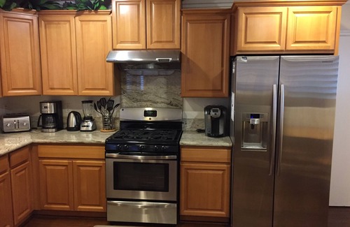 Hermosa Village House | Disney/Anaheim Convention/Knotts/Huntington Beach/Universal Studios Great Value!