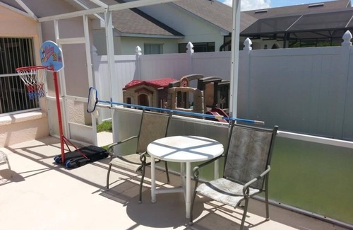 Eagle Pointe South Villa | Disney Area Executive Pool & Spa Modern Villa Private Garden !