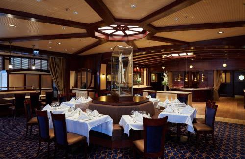 Coupvray Hotel | Disney Newport Bay Club