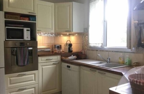 Bailly-Romainvilliers House | Disney private Villa, 4 bdrm, 3 bath, 10 pax WIFI, garden.