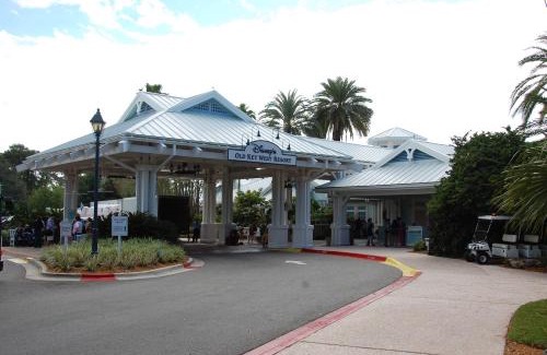 Lake Buena Vista Resort | Disney's Key West Resort Studio room sleeps 4