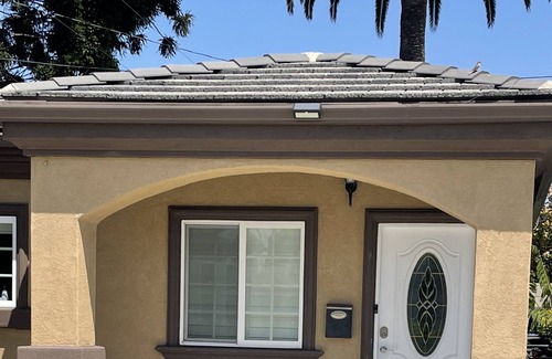 Garden Grove House | Disneyland 4 miles & Little Saigon 2.5 miles!!!