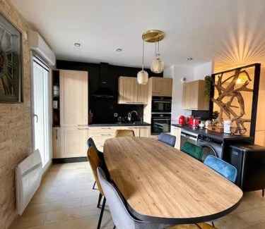 Montevrain Apartment | Disneyland 5 min/9 pers/Gare