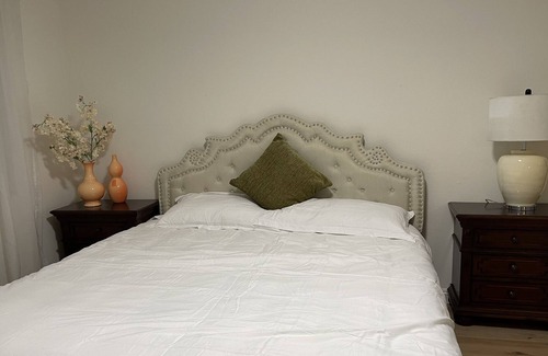 Santa Ana Villa | Disneyland,6B/3.5b/3K+5Q beds/High Wifi/2400sqft