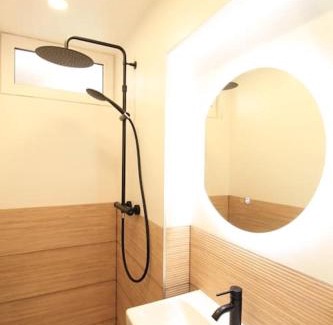 Arcueil Apartment | Disponible - Appartement Entier Rénové - Canapé Lit Emma - RERB, 5mn Paris - 2 pers - Parking Rue Gratuit - Tout équipé - 1er étage - 3