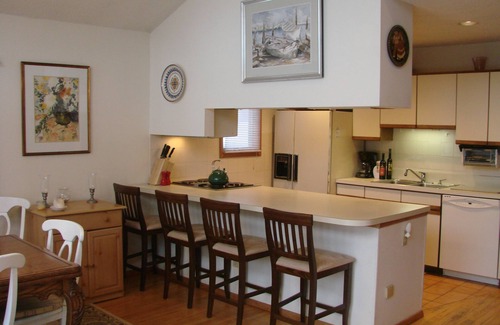 Montauk House | Ditch Plains - Walk to Beach - New Kitchen, Bath, & Bedrooms