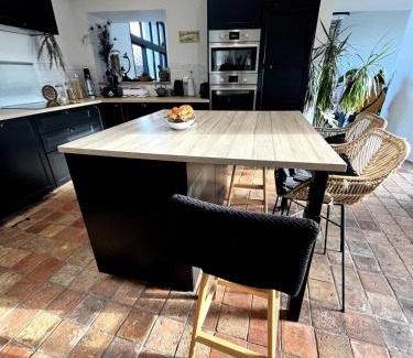 La Chapelle-Basse-Mer House | Divatte, Belle maison 8 pers en bord de Loire