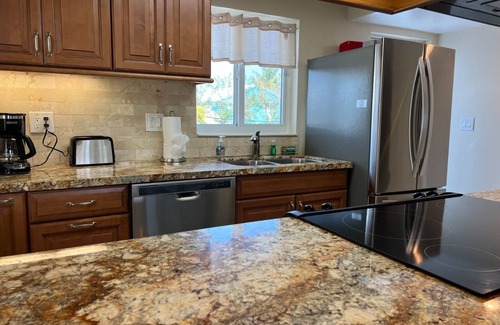 Key Largo Villa | Divers Delight with Golf Cart, 2 Kayaks, Pool