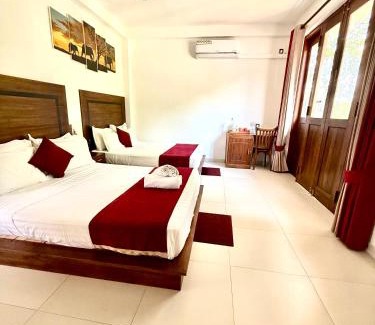 Anuradhapura Hotel | Divine Villa