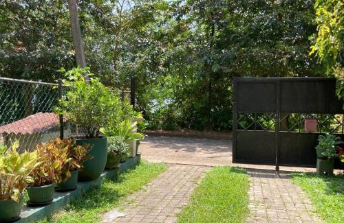 Sri Jayawardenepura Kotte House | Diyawanna Rest