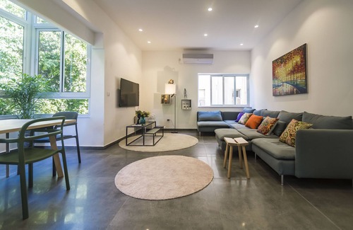Tel Aviv City Center Apartment | Dizengoff design 2 bedrooms