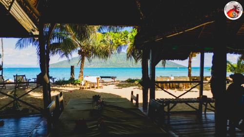 Nosy Tanihely Bed & Breakfast | Djema Forest