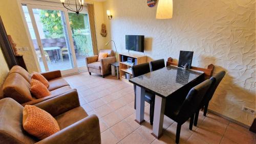 Domburg House | DJJ02 - El Camino, gezellige woning in mexicaans-afrikaanse sferen