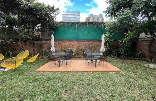 Zona 10 House | Dkc-Hermosa Casona en Zona Viva