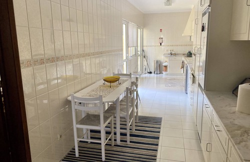 Ponta Delgada Villa | DMCharme Guesthouse, comfort in the center of Ponta Delgada