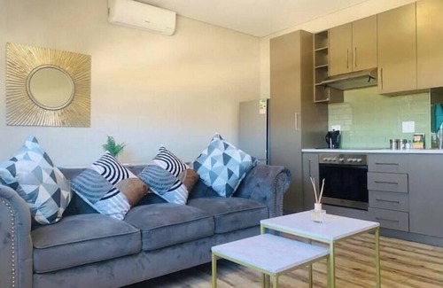 Windhoek Central Apartment | DMN City Merensky Apartment
