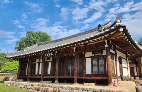 Gyeongju House | Dobong Seodang